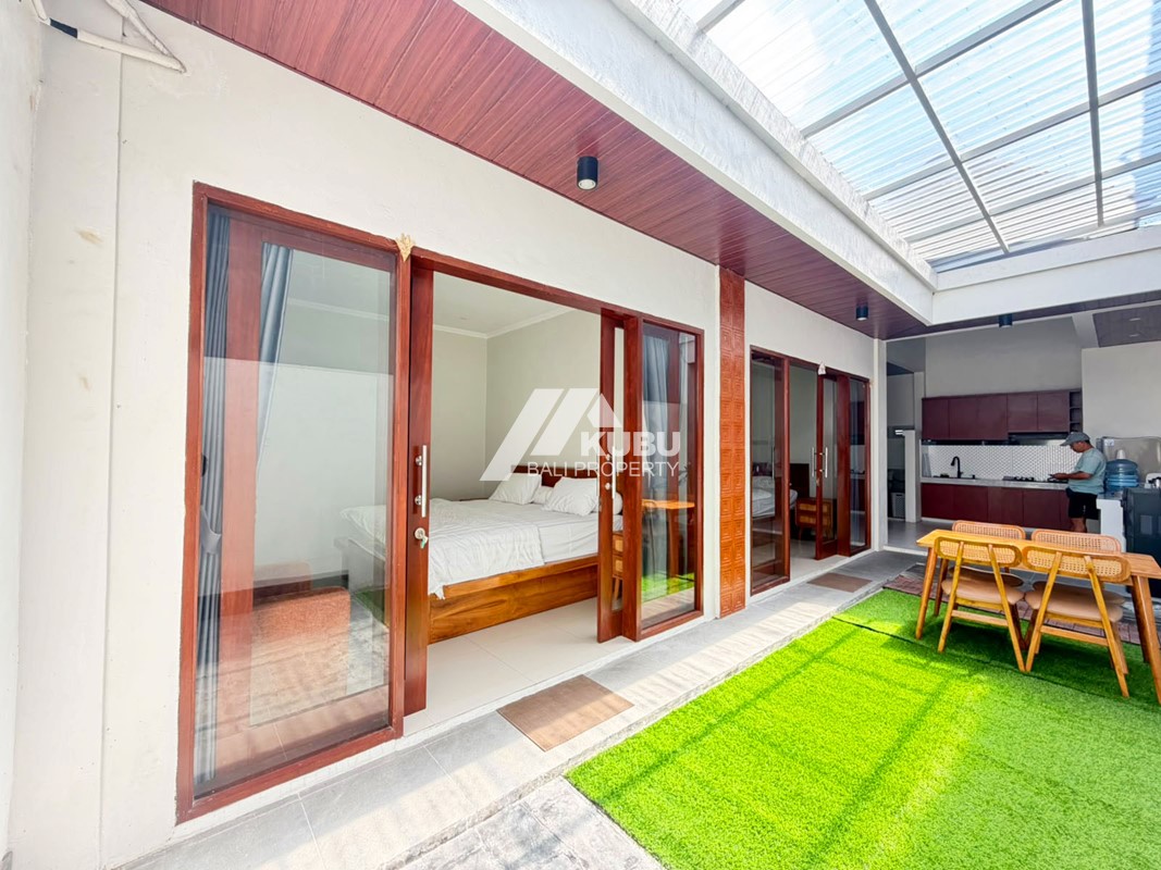 KBP1656 Minimalist House with 2 bedroom in sanur .