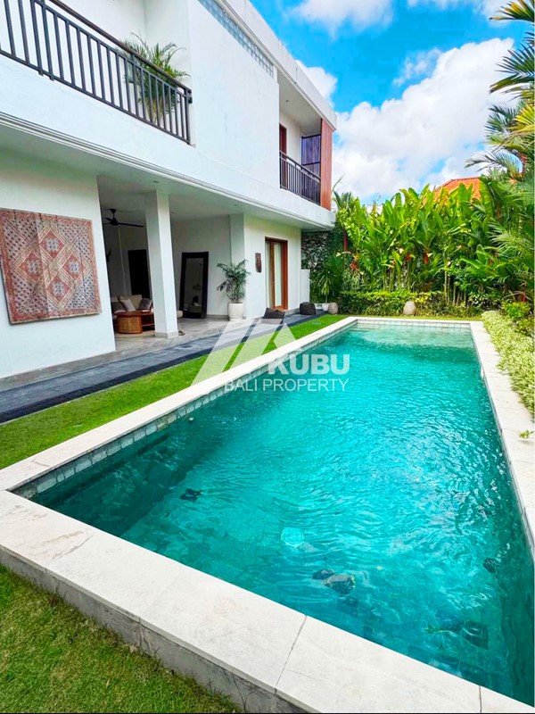 KBP1670 Stunning villa 4 Bedroom and Build With Minimalist design located on residential complex.